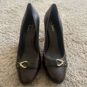 Cole Haan Brown Heels with Nike Air soles, size 8B